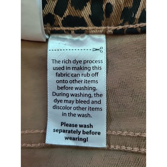 Leopard Print Jeans Womens Plus 26W Straight Leg Stretch Denim 5 Pocket Mob Wife - Picture 8 of 14